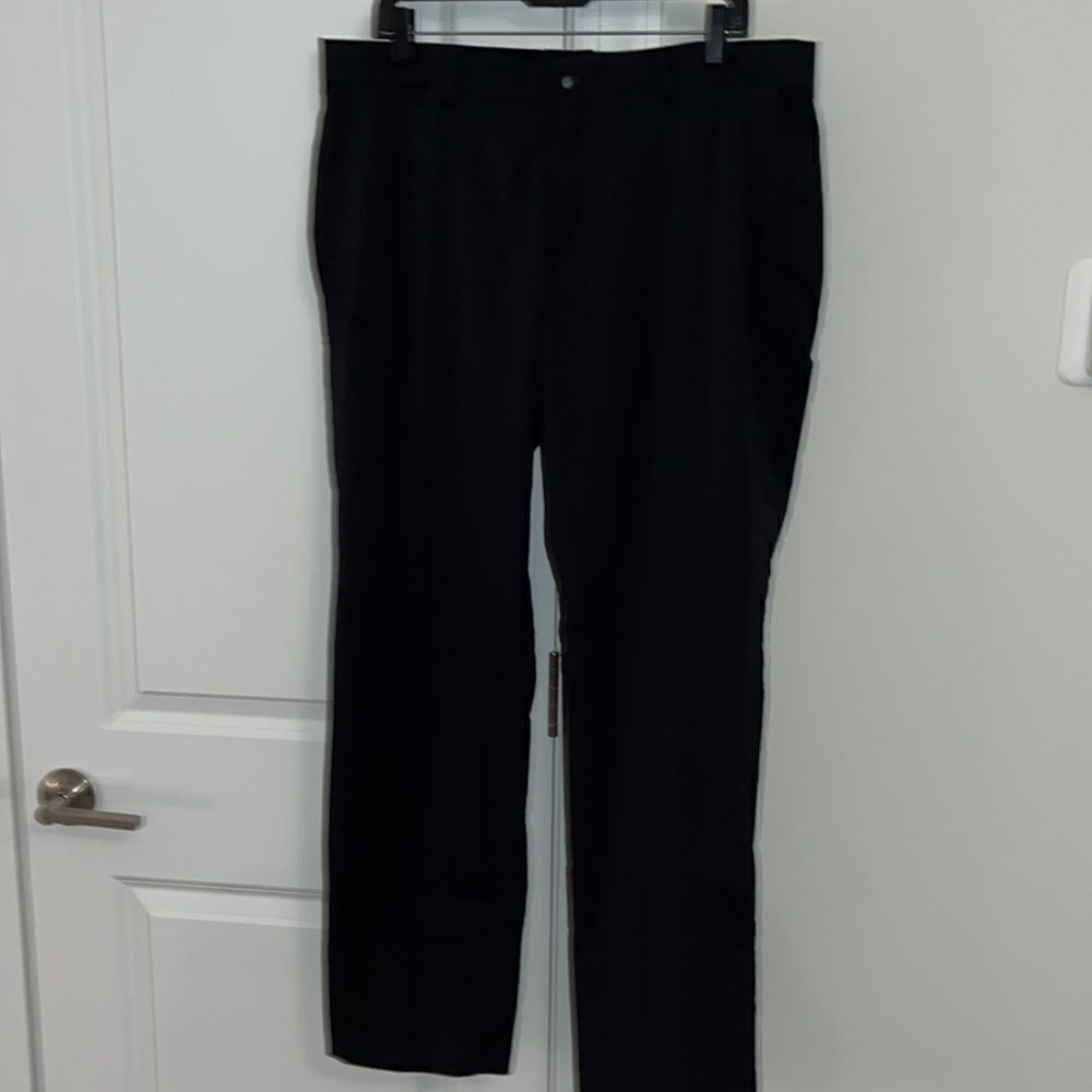 Black Tour Performance Scottie Scheffler Rory McIlroy golf pants 38 x 32 worn